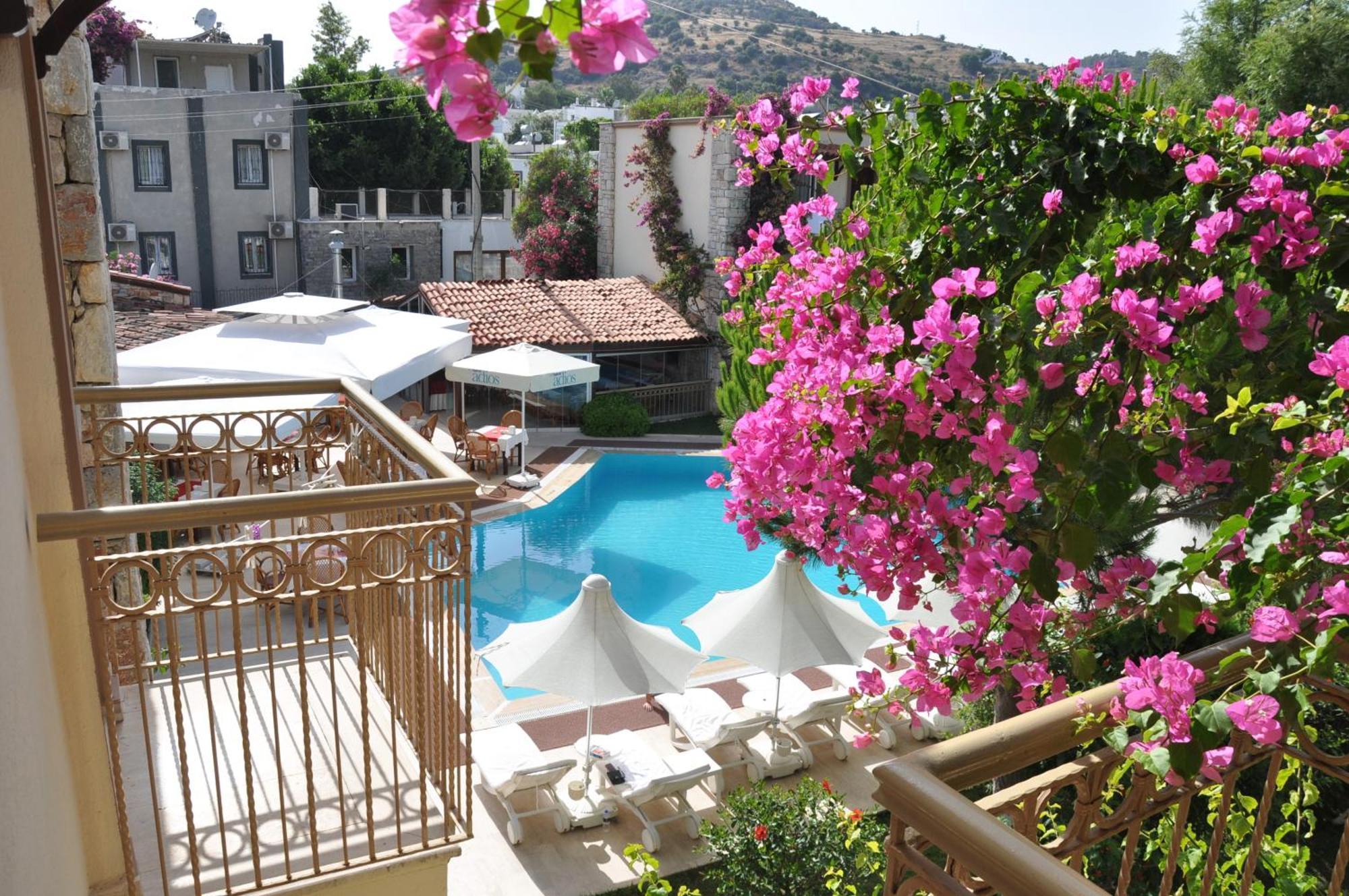 Moonshine Hotel & Suites Bodrum Extérieur photo