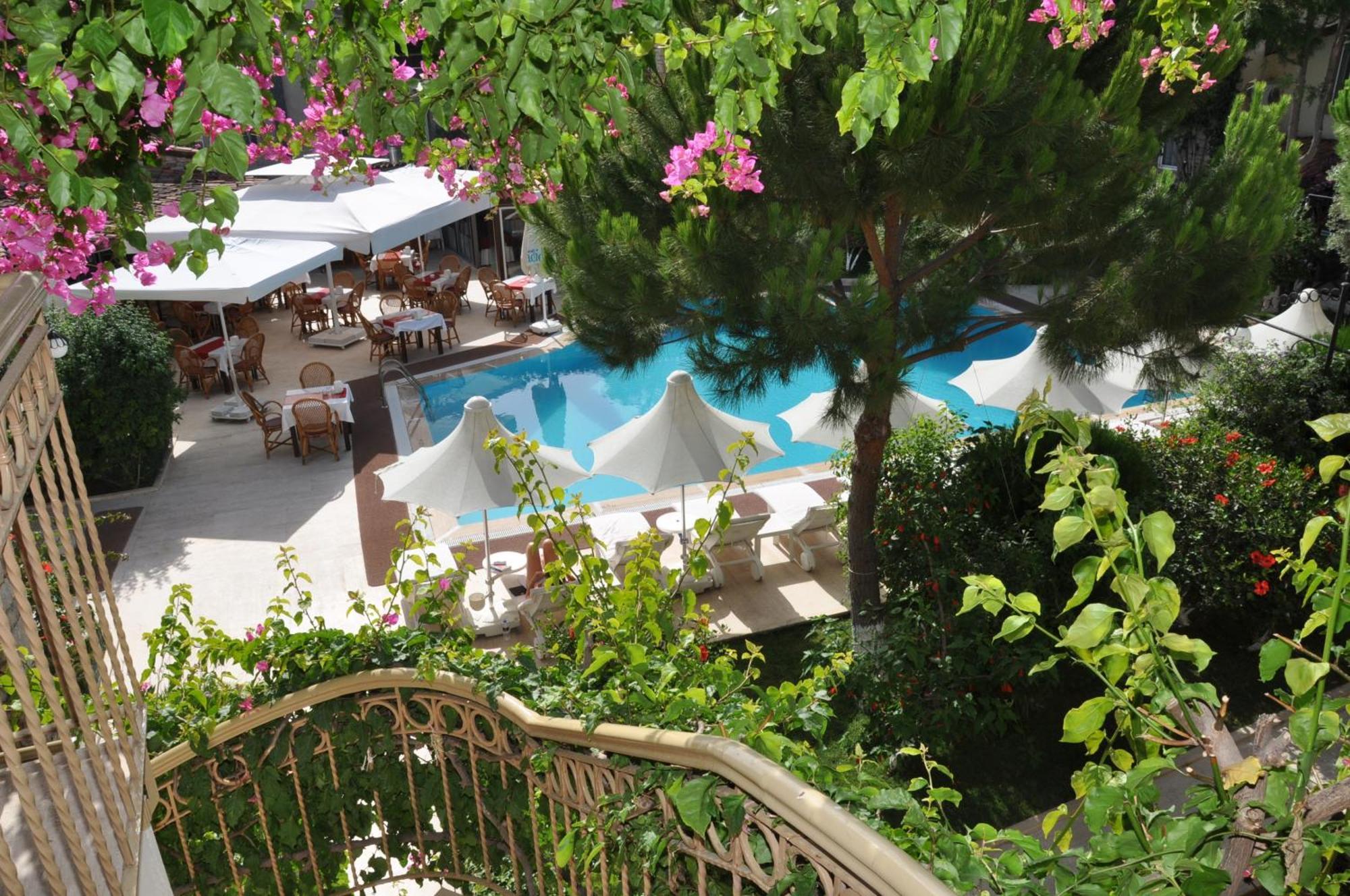 Moonshine Hotel & Suites Bodrum Extérieur photo